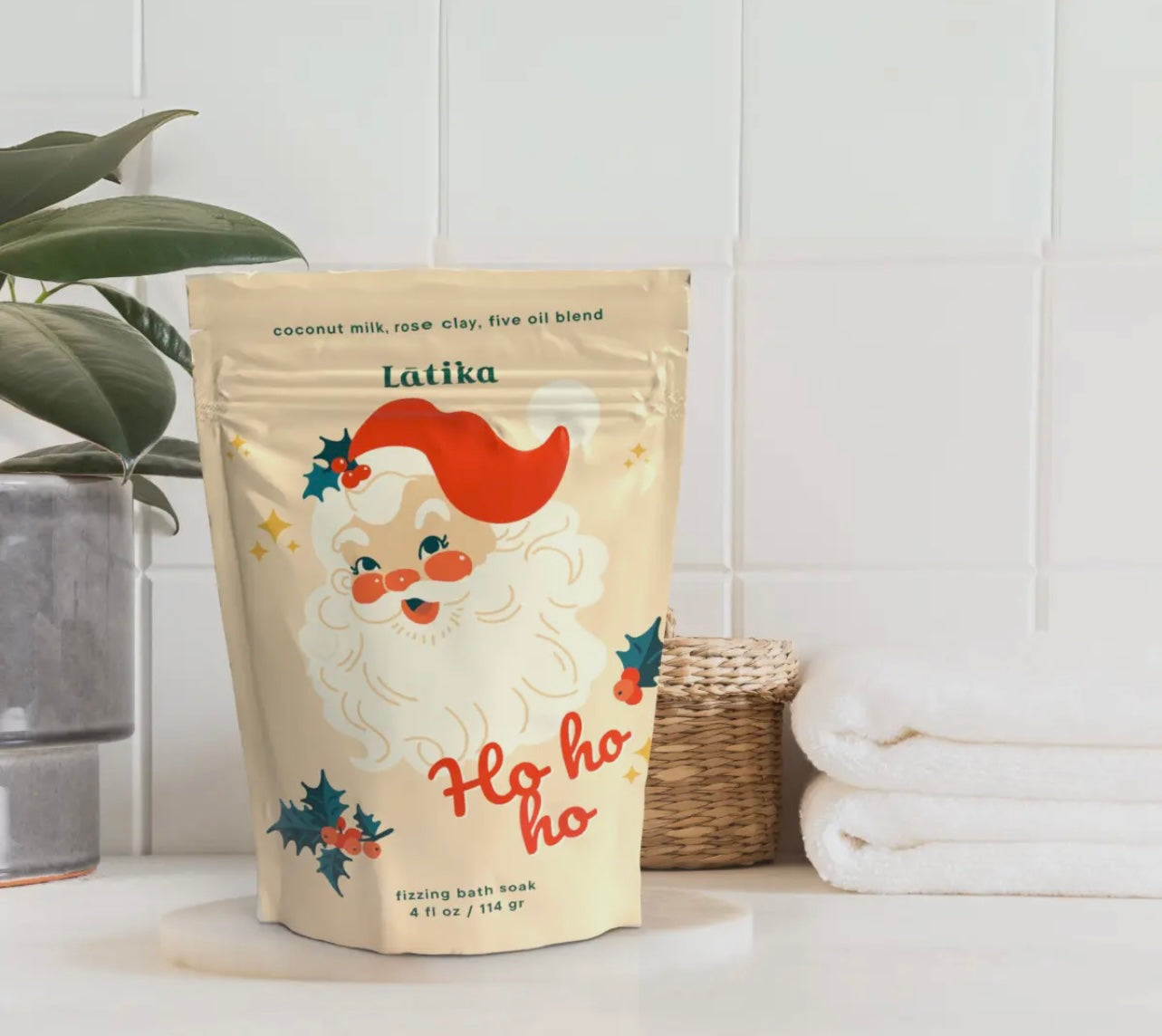 Latika Santa Fizzing Bath Soak